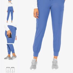 MedCouture Insight 6 pocket Jogger Pants in Ceil Blue